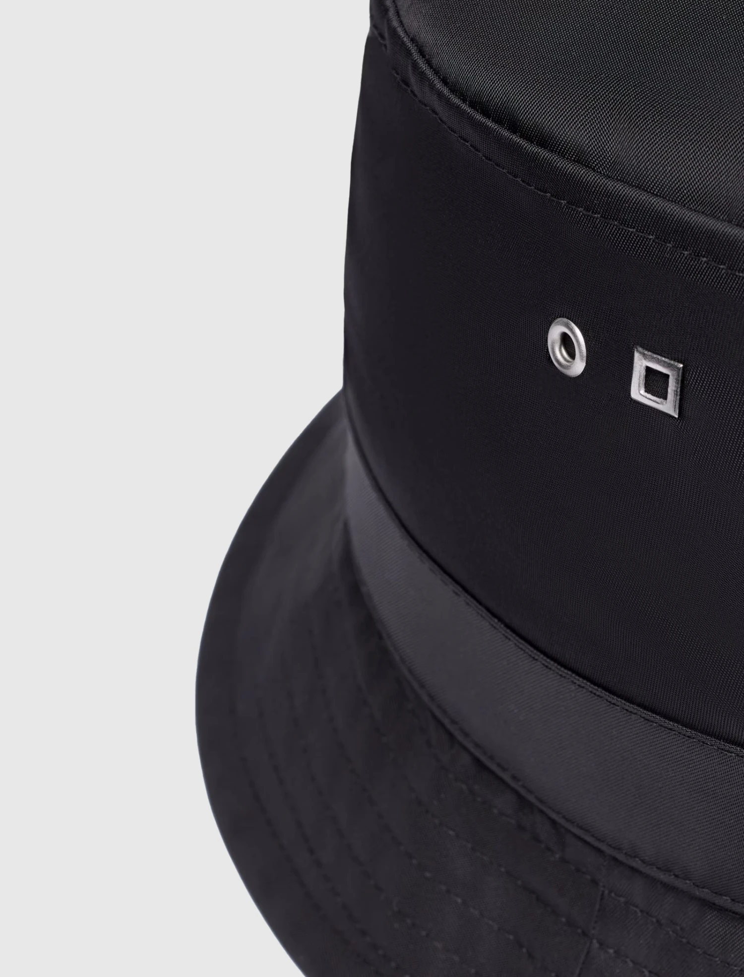 Jacquemus LE BOB OVALIE 6 Jacquemus LE BOB OVALIE - Image 4