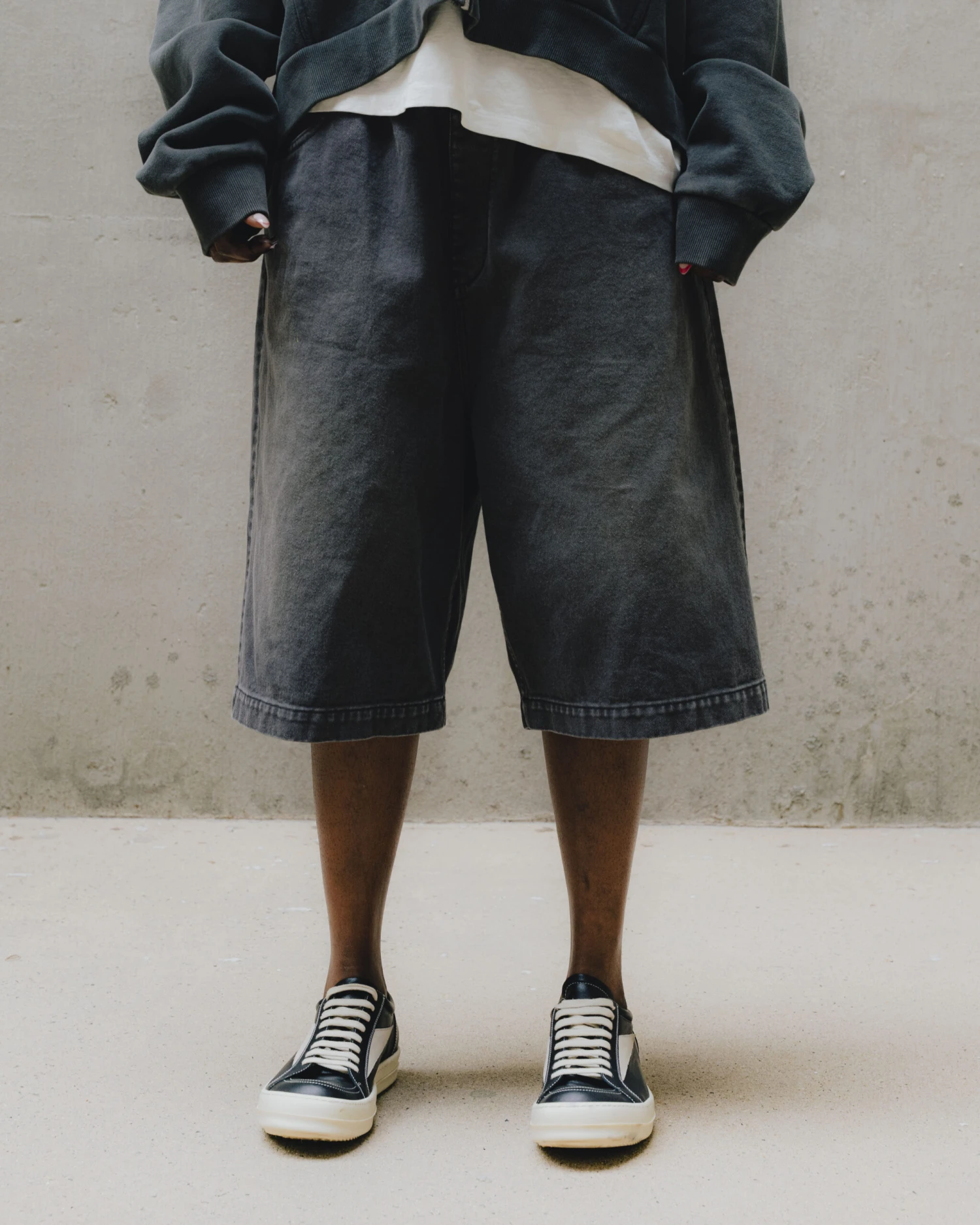 SPAR DENIM SHORTS 4 SPAR DENIM SHORTS - Image 2