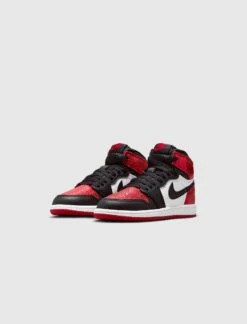 AIR JORDAN 1 HI OG "VARSITY RED" PS 12 AIR JORDAN 1 HI OG "VARSITY RED" PS -A Ma Maniéré Clothing Shop AJ1HIVARSITYREDPS 4