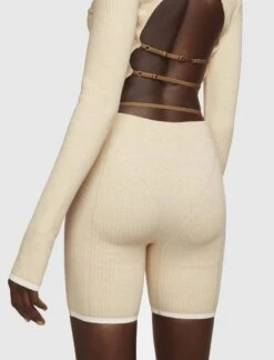 Nike WOMEN'S NRG EU TIGHT SHORT 7 Nike WOMEN'S NRG EU TIGHT SHORT -A Ma Maniéré Clothing Shop DN3217 219 3