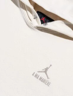 A MA MANIÉRE X JORDAN BRAND JACQUARD HOODIE 9 A MA MANIÉRE X JORDAN BRAND JACQUARD HOODIE -A Ma Maniéré Clothing Shop DV7455 133 2